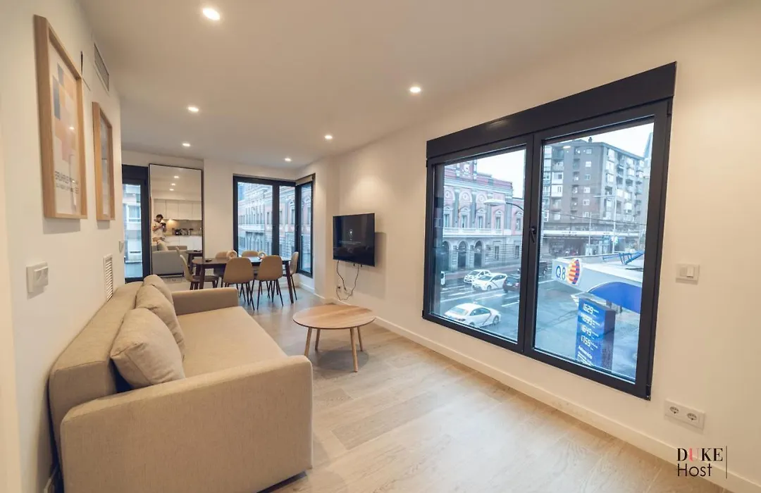 Castilla Luxury A Apartments-1